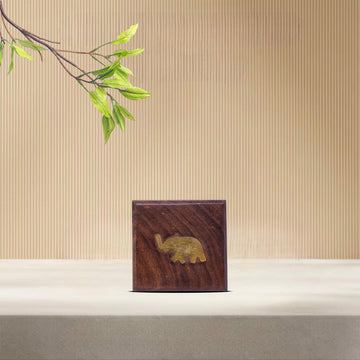 WOODEN RING BOX